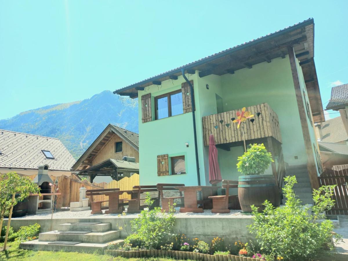 Apartments Mojstrana - Kekec Экстерьер фото